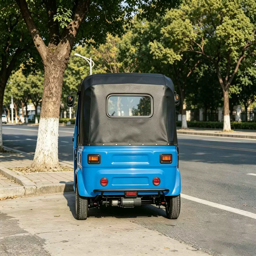 WeldSen Gasoline Passenger Tricycle for the Middle East