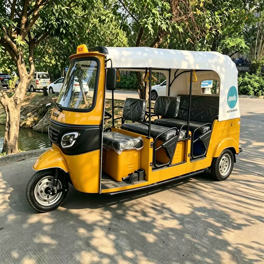 WeldSen Gasoline Bajaj-Style Passenger Tuk-Tuk for Africa